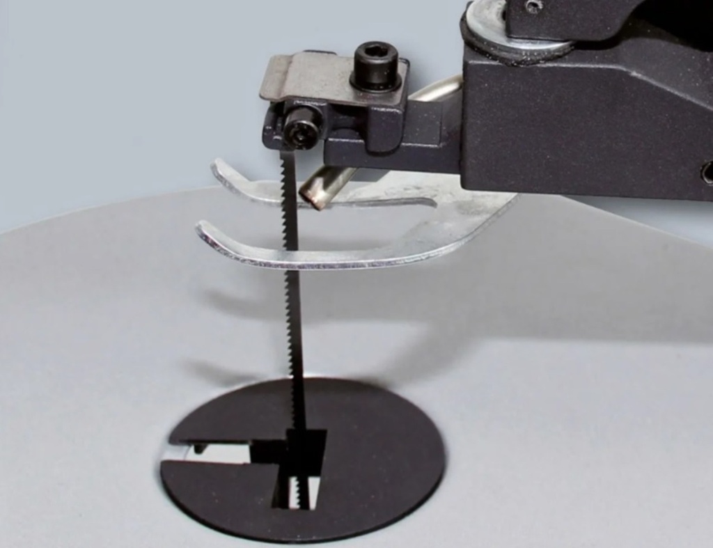 Sierra Caladora de Banco Einhell TC-SS 405