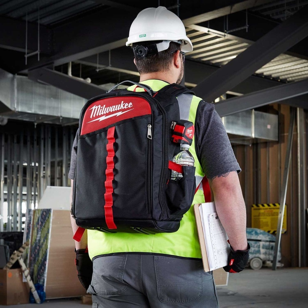 Mochila Portaherramientas Milwaukee 22 Bolsillos Reforzada C