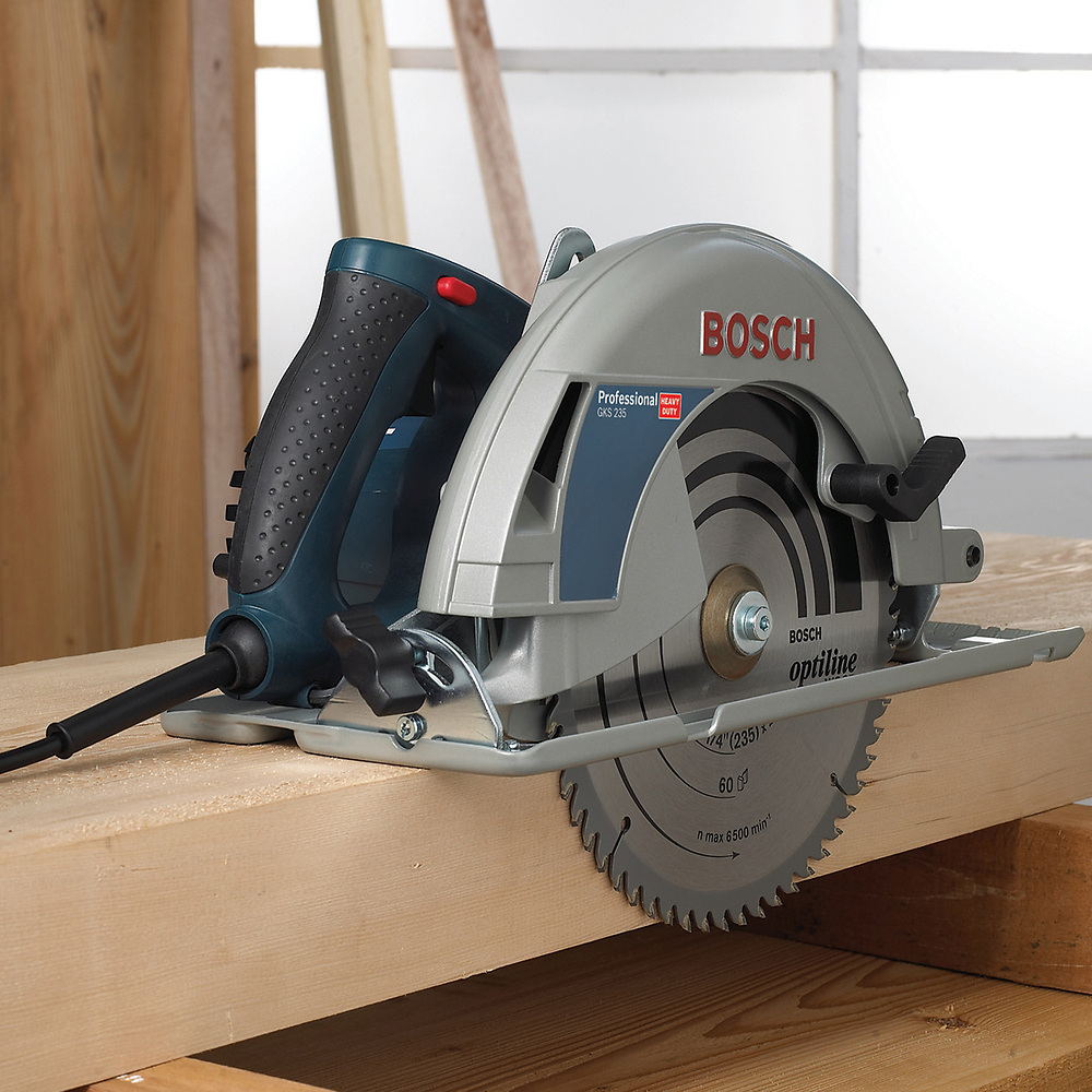 Sierra Circular Bosch GKS 235 2200W 9”